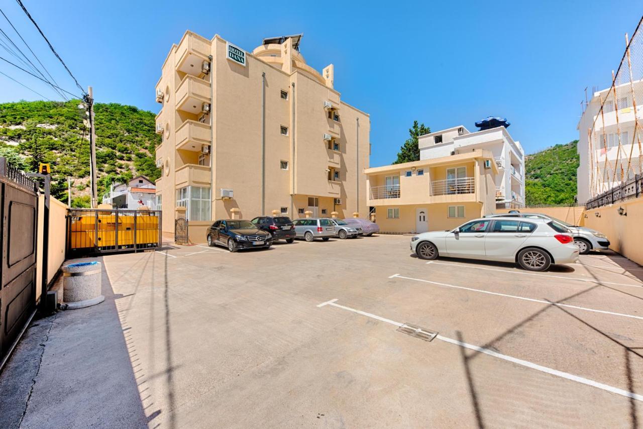 Hotel Dana تْساني المظهر الخارجي الصورة